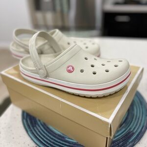 Crocs women Classic Clog - Cream